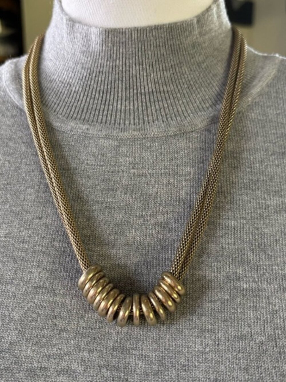 Vintage Elegant Gold-Tone Necklace